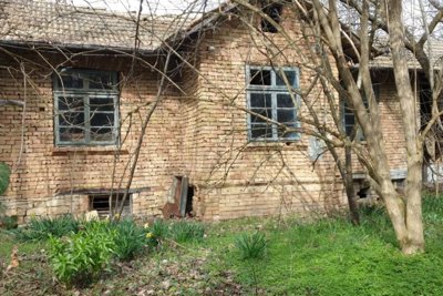Nice and big Bulgarian house for sale in Palamartsa (1)