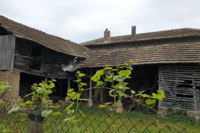 Small charming Bulgarian house for sale in village Voditsa (2)