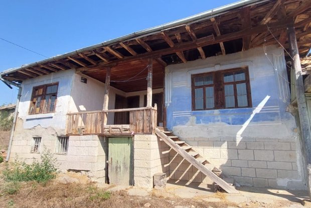 Image No.7-4 Bed House for sale