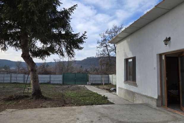 Image No.21-2 Bed House for sale