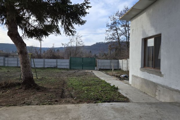 Image No.22-2 Bed House for sale