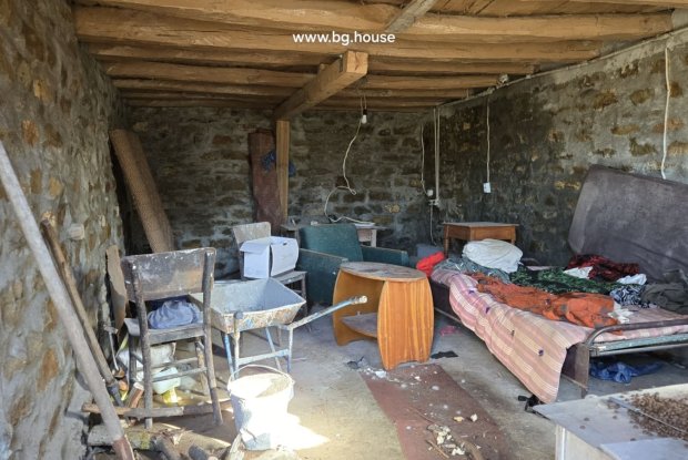 Image No.20-3 Bed House for sale