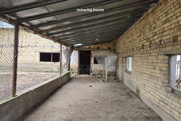 Image No.19-4 Bed House for sale