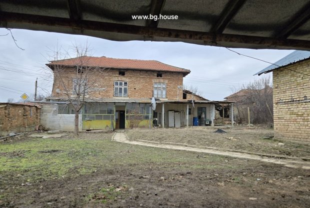 Image No.22-4 Bed House for sale