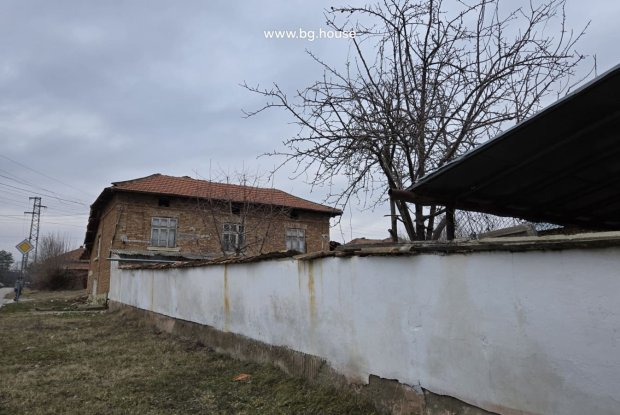 Image No.9-4 Bed House for sale