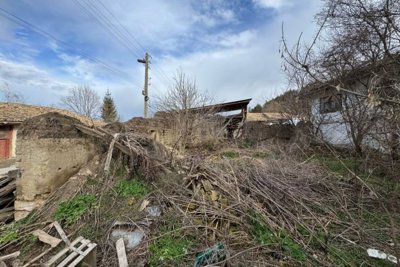 Old House for Sale in Village Balkanski (8)