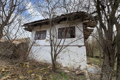 Old House for Sale in Village Balkanski (9)