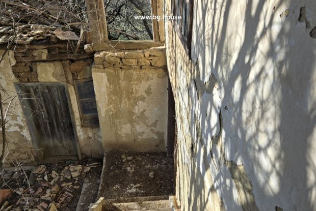 Image No.14-2 Bed House for sale