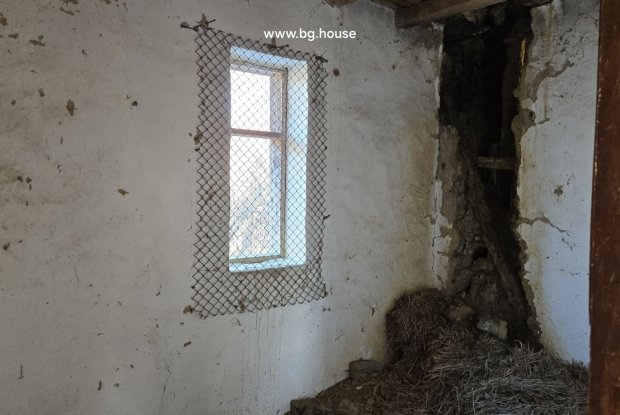 Image No.16-2 Bed House for sale