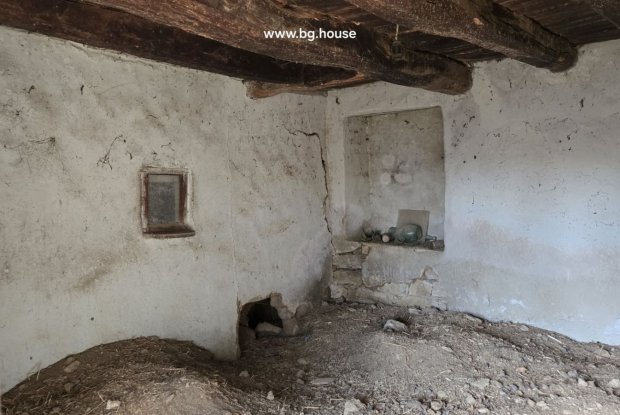 Image No.7-2 Bed House for sale
