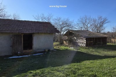 Cheap Bulgarian house for sale in village Razdeltsi (10)