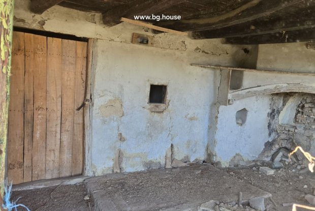 Image No.11-3 Bed House for sale