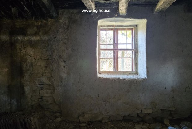 Image No.14-3 Bed House for sale