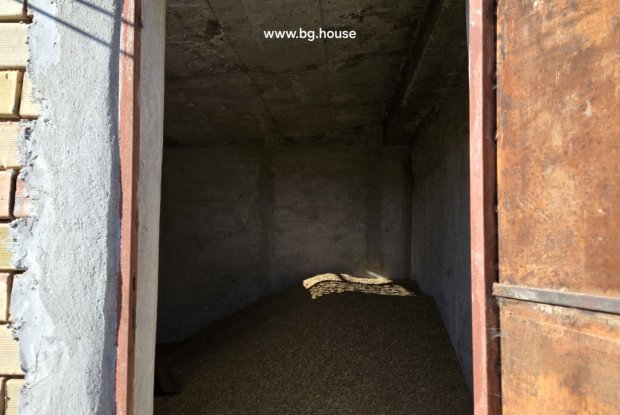 Image No.19-3 Bed House for sale