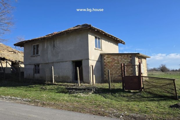 Image No.2-3 Bed House for sale