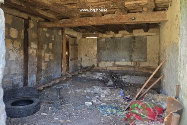 Image No.24-3 Bed House for sale