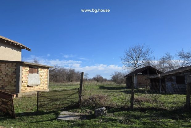 Image No.3-3 Bed House for sale