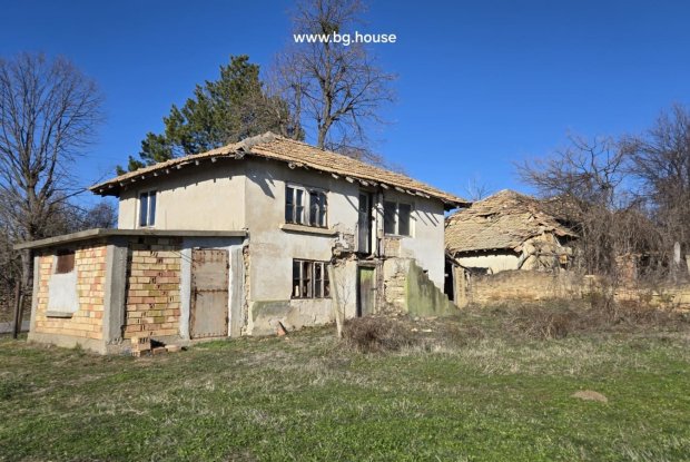 Image No.6-3 Bed House for sale