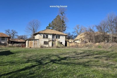 Cheap Bulgarian house for sale in village Razdeltsi (9)