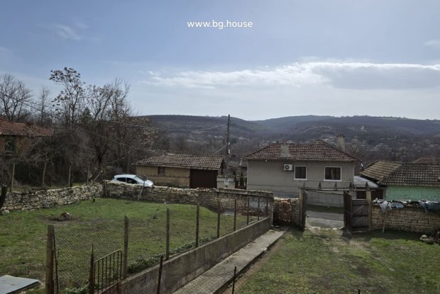 Image No.26-3 Bed House for sale