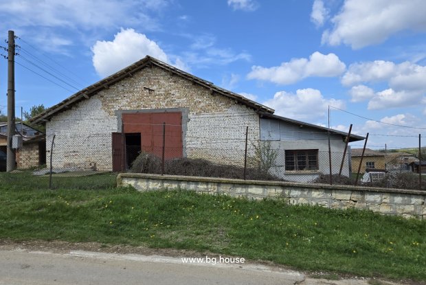 Image No.12-Ferme de 3 chambres à vendre à Popovo