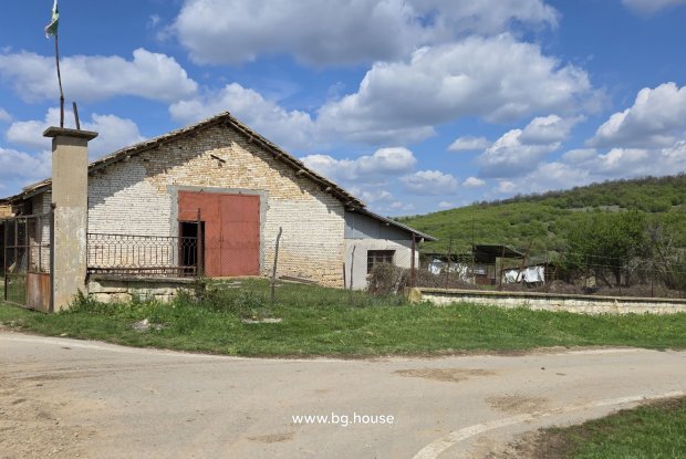 Image No.16-Ferme de 3 chambres à vendre à Popovo