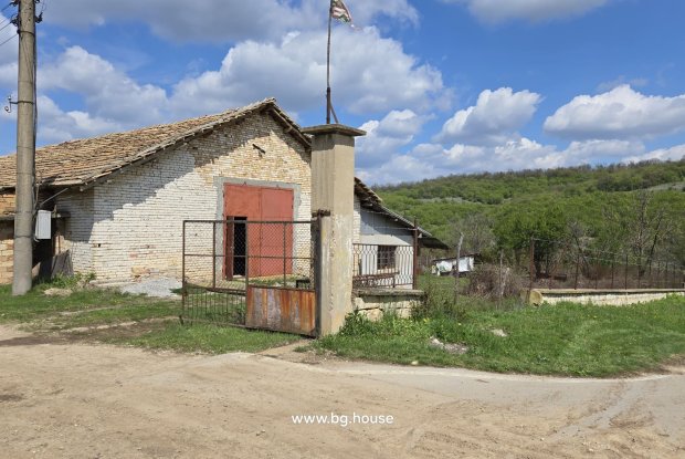Image No.18-Ferme de 3 chambres à vendre à Popovo