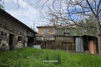 Country House for Sale in Ivancha near Popovo (24)