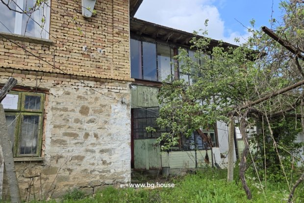 Image No.5-4 Bed House for sale