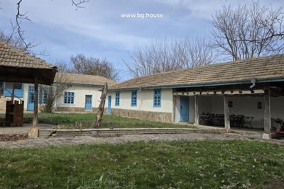 1 - Popovo, House