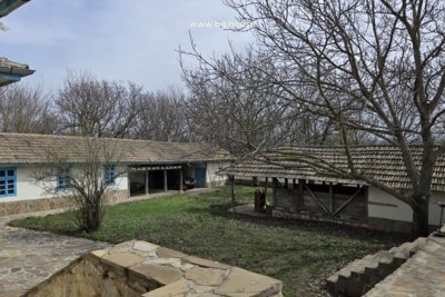 Renovated Bulgarian House in Village Pomoshitsa (15)