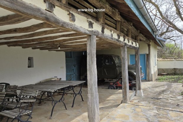 Image No.16-5 Bed House for sale