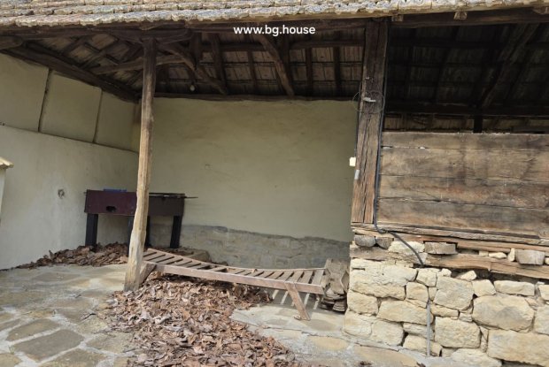 Image No.25-5 Bed House for sale