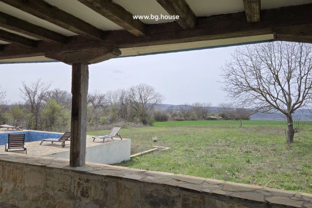 Image No.10-5 Bed House for sale