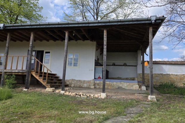 Image No.14-2 Bed House for sale