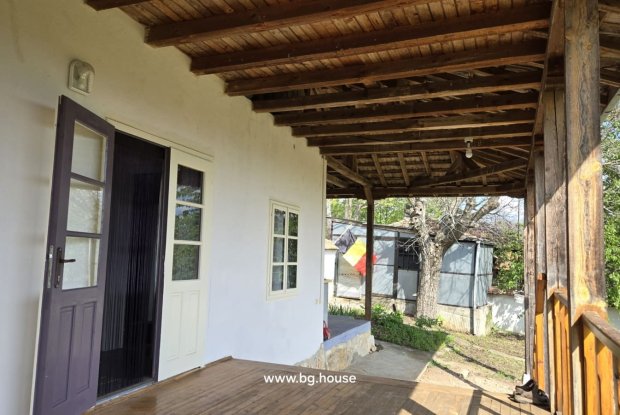 Image No.24-2 Bed House for sale