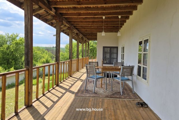 Image No.4-2 Bed House for sale