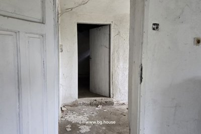 Bulgarian House for Sale in Village Koprivets – 700m² Plot (23)