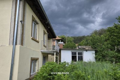 Bulgarian House for Sale in Village Koprivets – 700m² Plot (9)