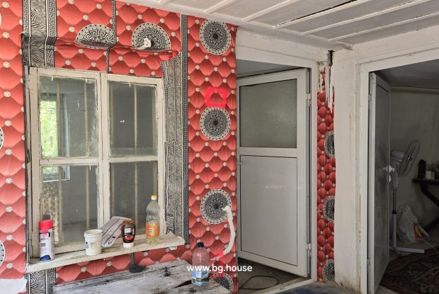 Image No.17-4 Bed House for sale