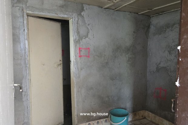 Image No.23-4 Bed House for sale