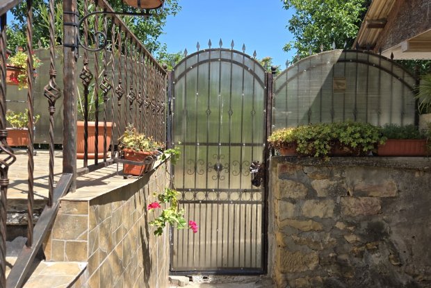 Image No.14-4 Bed House for sale