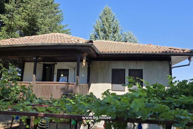 Image No.25-3 Bed House for sale