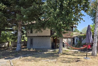 Bulgarian little Mansion for sale in village Zvezda (200)