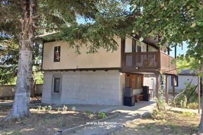 Bulgarian little Mansion for sale in village Zvezda (202)