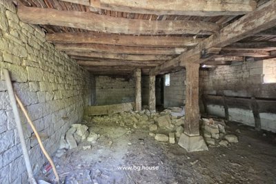Bulgarian House for Sale in Village Lomtsi with 2030m² Garden (30)