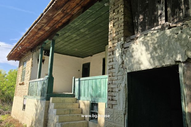 Image No.20-3 Bed House for sale