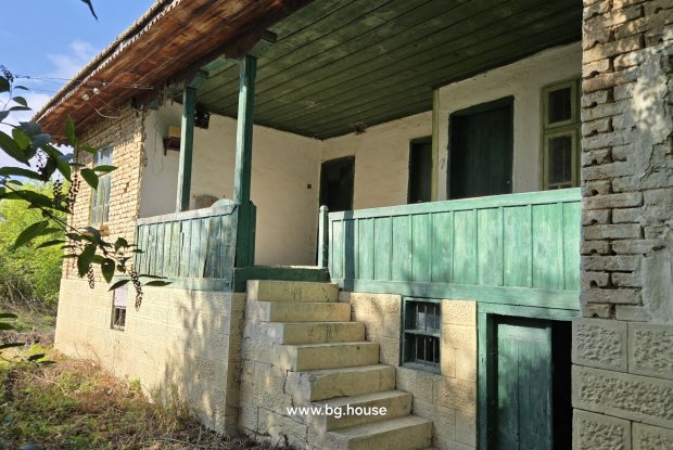 Image No.21-3 Bed House for sale