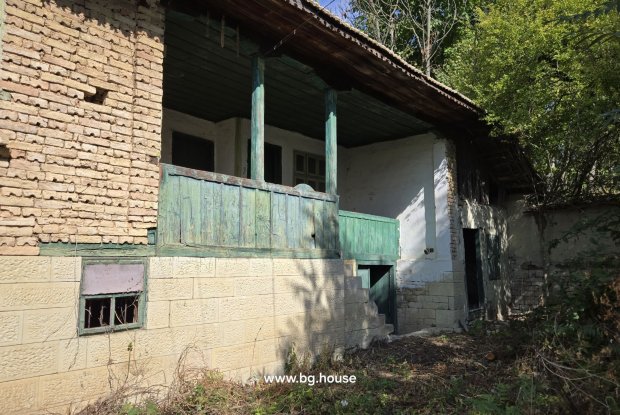 Image No.22-3 Bed House for sale