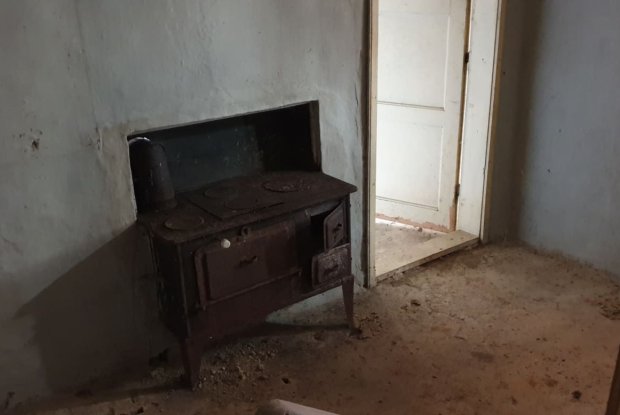 Image No.18-1 Bed House for sale